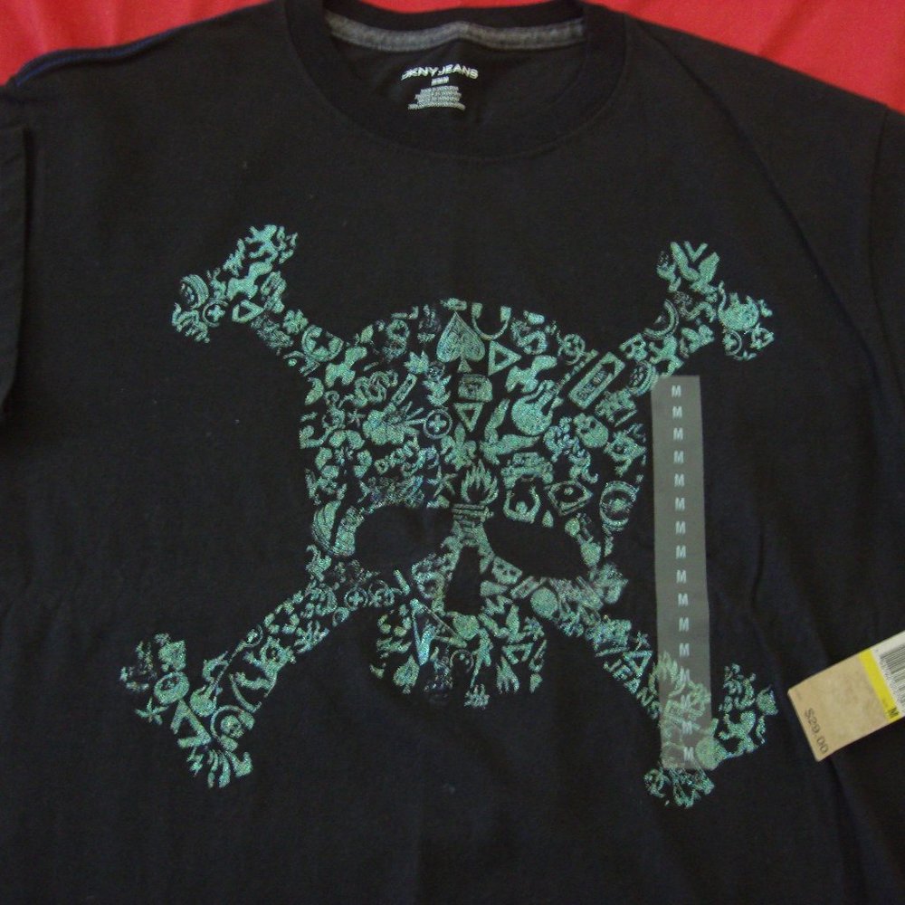 DKNY Men's Graphic Tee